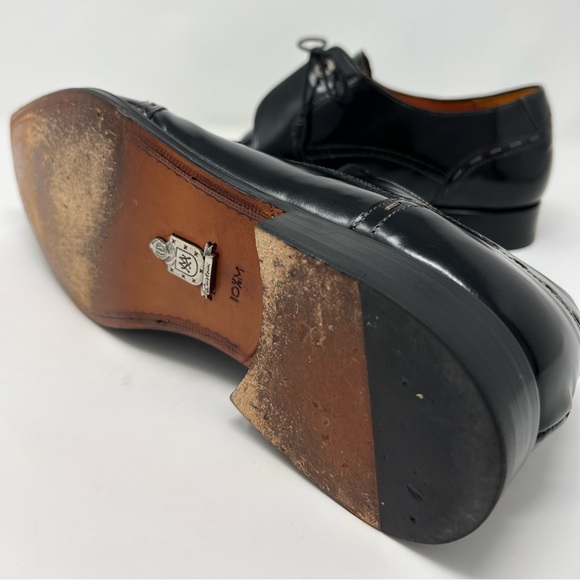 MEZLAN Classic Cap/Wing tip Dress shoes, 10 M, Black - Picture 7 of 10